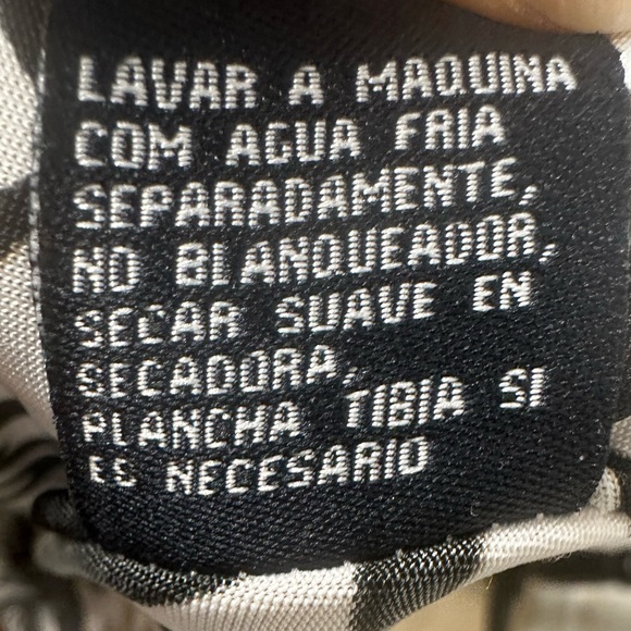 MILANO Women’s Medium Sleeveless Geometric Print Gold Metal Sleeve Strap Blouse - Picture 8 of 10